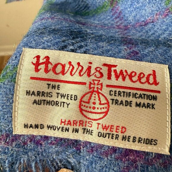 Harris Tweed Handwoven Blue Tartan Wool Scarf/Shawl  Warm Made in Outer Hebrides - Picture 4 of 6